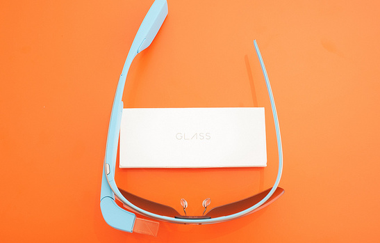 Is Samsung hoping to launch their own Google Glass competition?