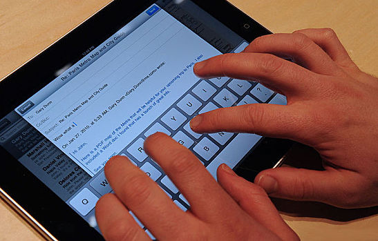 Using the iPad on-screen keyboard