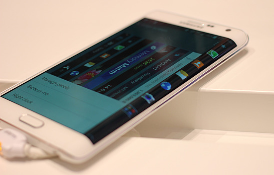 The S6 will have a curved secondary screen just like the Edge